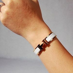 Gold H Clic Bracelet in White
